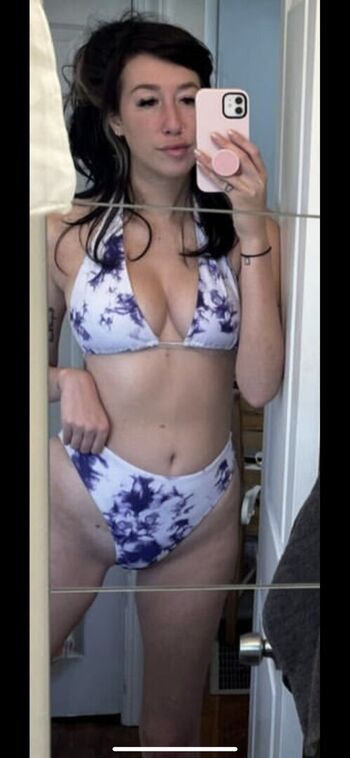 Full leaked Alexaanne private onlyfans photo