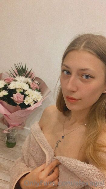 Full leaked Alexagol private onlyfans photo