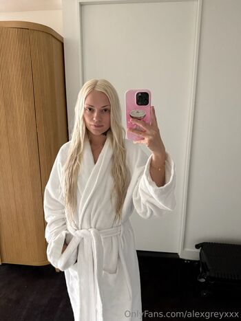 Full leaked Alexgreyxxx private onlyfans photo