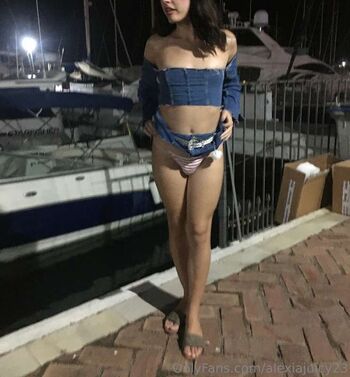 Full leaked Alexiajuicy private onlyfans photo
