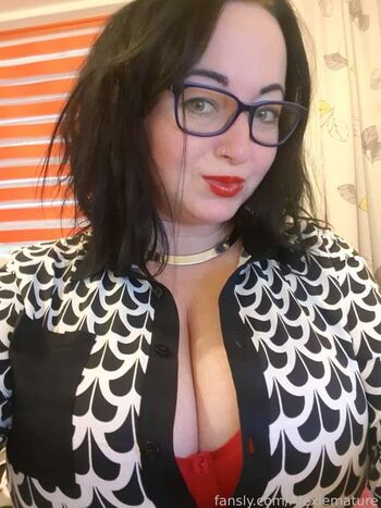 Full leaked Alexiemature page private onlyfans photo