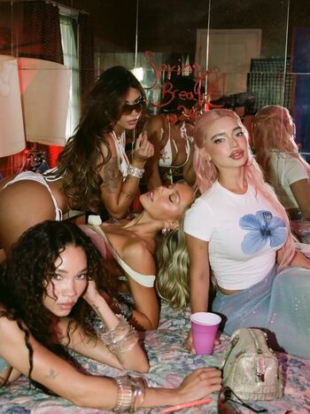 Full leaked Alexis ren  page private onlyfans photo