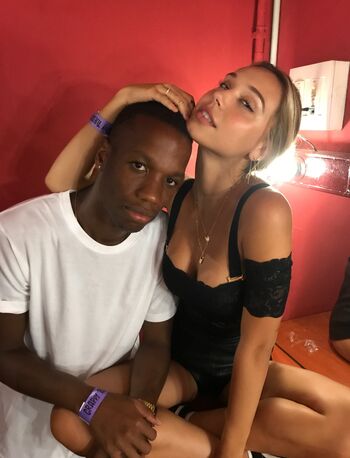 Full leaked Alexis ren page private onlyfans photo
