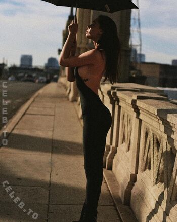 Full leaked Alexis ren page private onlyfans photo