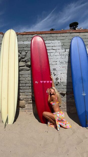Full leaked Alexis ren page private onlyfans photo