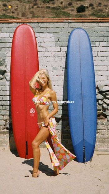 Full leaked Alexis ren page private onlyfans photo