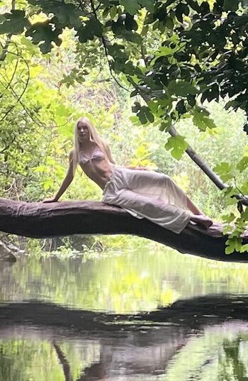 Full leaked Aleyna tilki page private onlyfans photo