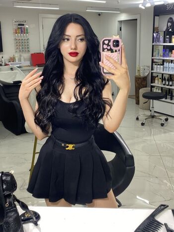 Full leaked Aleyyyhel private onlyfans photo