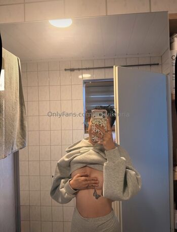 Full leaked Aliaviktoriaavip page private onlyfans photo