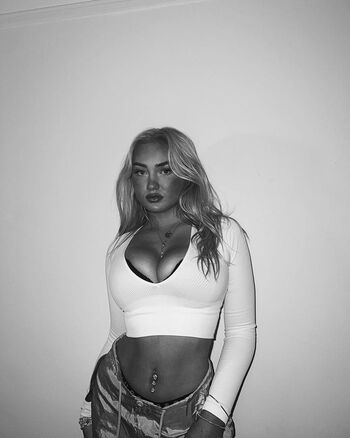 Full leaked Alice amber huntley private onlyfans photo