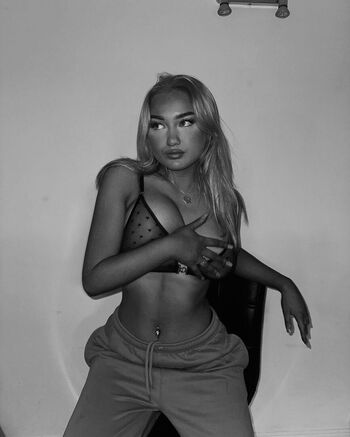 Full leaked Alice amber huntley private onlyfans photo