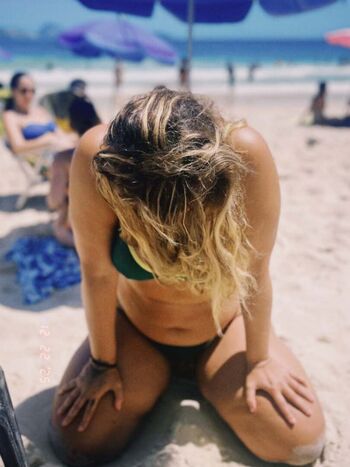 Full leaked Alice caymmi private onlyfans photo