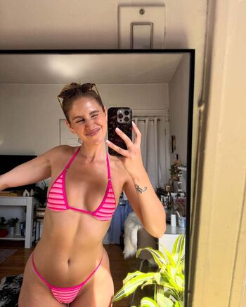 Full leaked Alice clement private onlyfans photo
