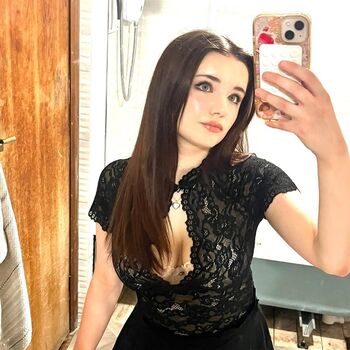 Full leaked Alicemelville private onlyfans photo