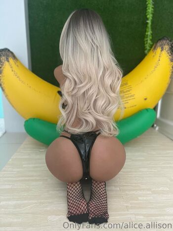 Full leaked Alicexallison private onlyfans photo
