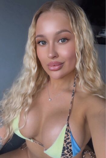 Full leaked Alicia millington private onlyfans photo