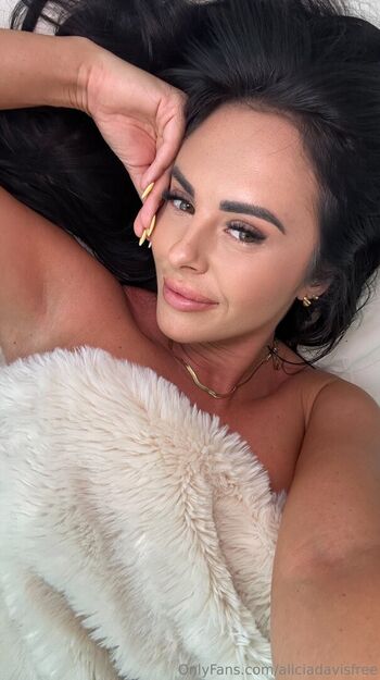 Full leaked Aliciadavisfree private onlyfans photo