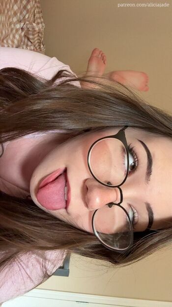 Full leaked Aliciajade page private onlyfans photo