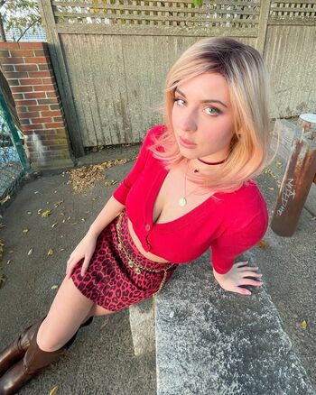 Full leaked Alieann private onlyfans photo