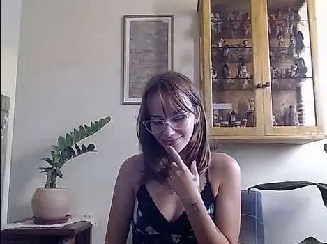 Full leaked Alienprincess private onlyfans photo