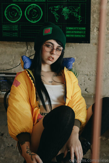 Full leaked Aliese  page private onlyfans photo