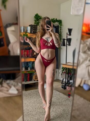 Full leaked Alildore private onlyfans photo