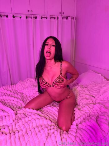 Full leaked Alina alizae private onlyfans photo