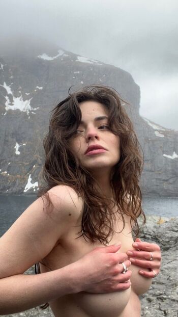 Full leaked Alina avkhadieva page private onlyfans photo