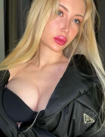 Full leaked Alina mayer page private onlyfans photo