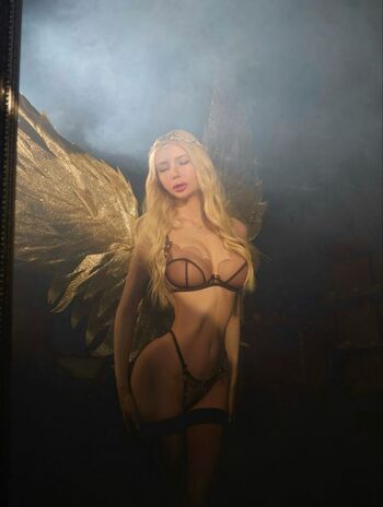 Full leaked Alina mayer page private onlyfans photo