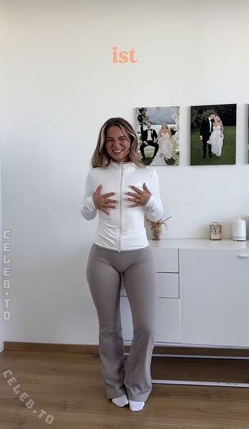 Full leaked Alina wachinger private onlyfans photo