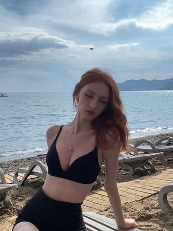 Full leaked Alinalal private onlyfans photo