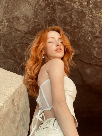 Full leaked Alinalal page private onlyfans photo