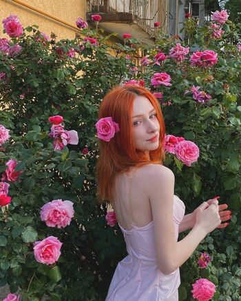 Full leaked Alinalal page private onlyfans photo
