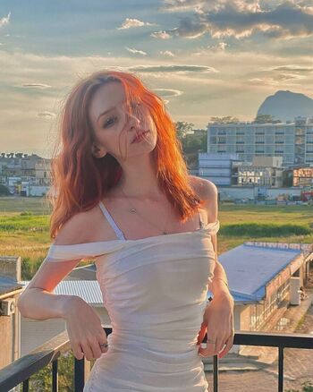 Full leaked Alinalal page private onlyfans photo