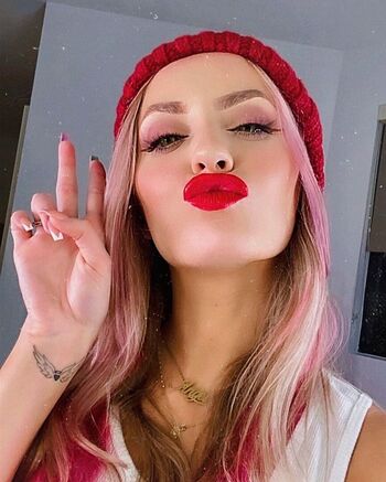 Full leaked Alinalover private onlyfans photo