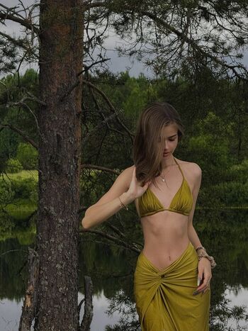 Full leaked Alinazaozerskaya page private onlyfans photo