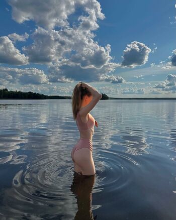 Full leaked Alinazaozerskaya private onlyfans photo
