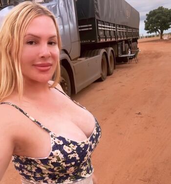 Full leaked Aline fuchter ouriques page private onlyfans photo