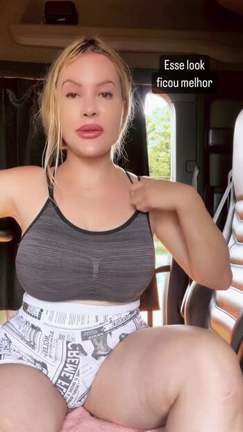 Full leaked Aline fuchter ouriques page private onlyfans photo