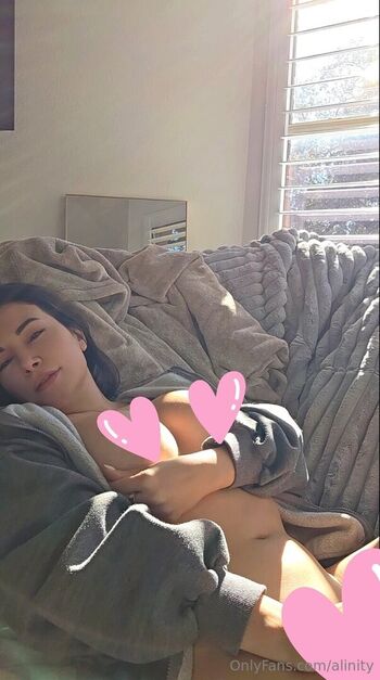 Full leaked Alinity page private onlyfans photo