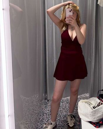 Full leaked Alinnn na a private onlyfans photo