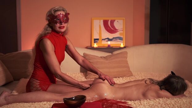 Full leaked Alisa tantra massage private onlyfans photo