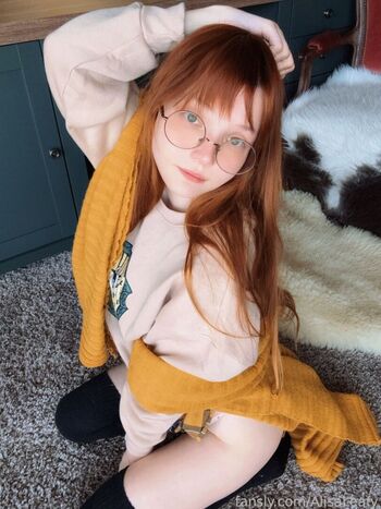 Full leaked Alisapikapika private onlyfans photo