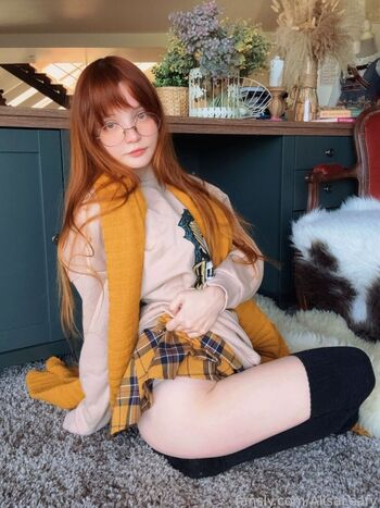 Full leaked Alisapikapika private onlyfans photo