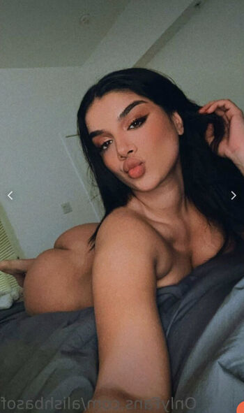 Full leaked Alishba sheikh private onlyfans photo