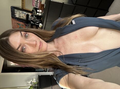 Full leaked Alison strand private onlyfans photo