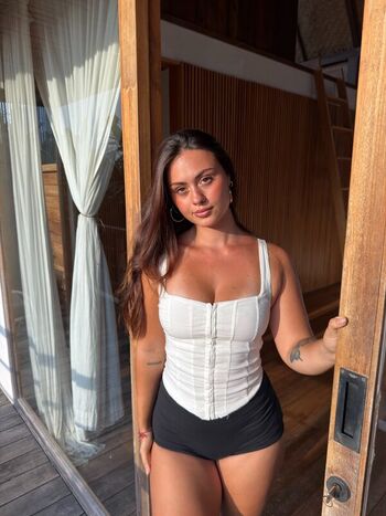 Full leaked Alissaplzzz private onlyfans photo
