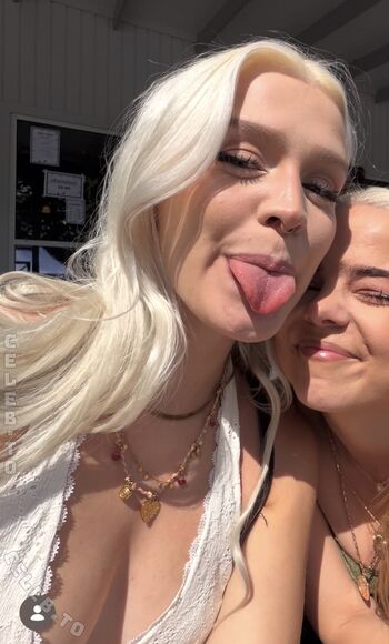 Full leaked Alix ablaze private onlyfans photo