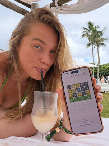 Full leaked Alix traeger private onlyfans photo